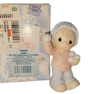 Precious Moments Sugar Town Sammy Boy with Snowballs Figurine Enesco 528668 1992